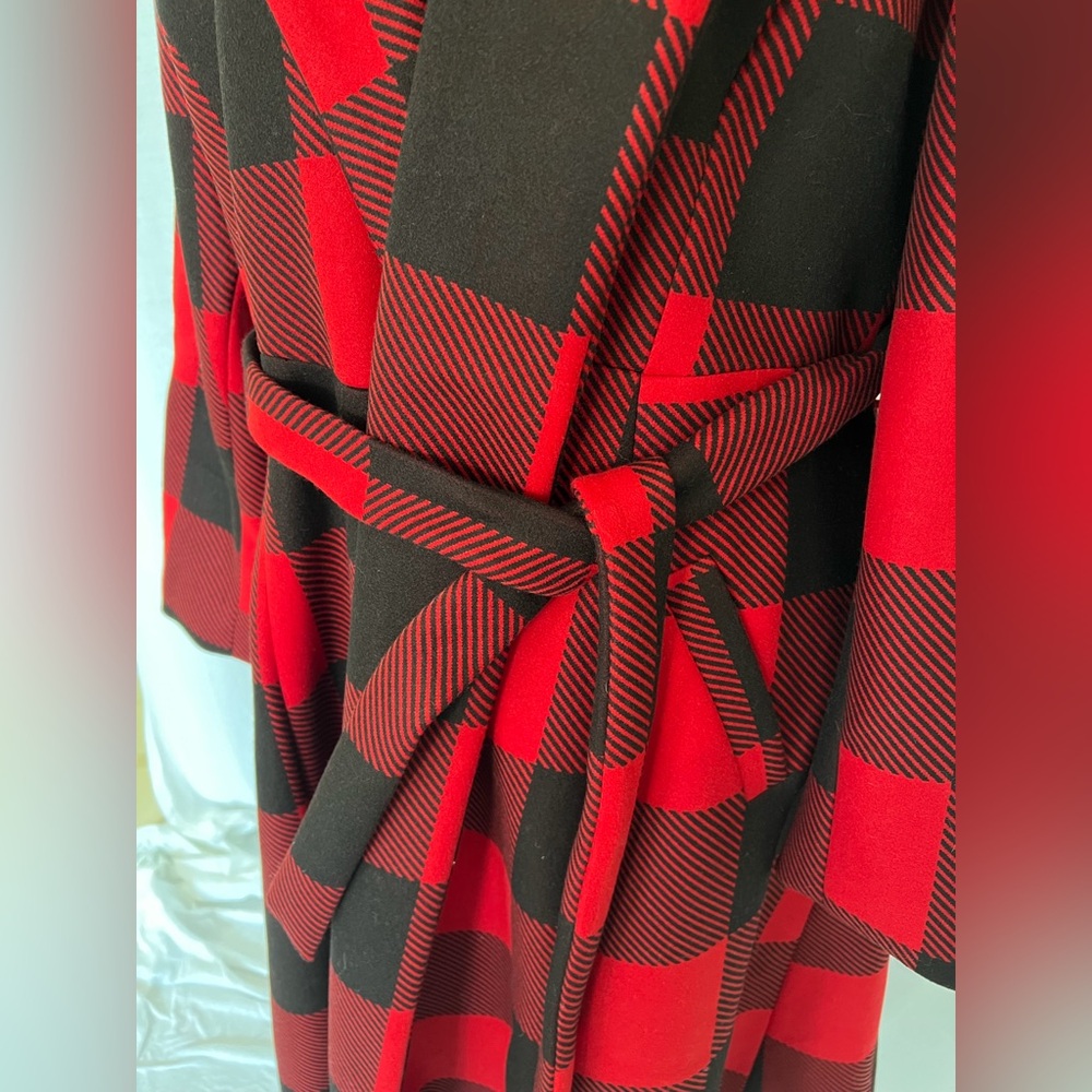 NWT Torrid Red Plaid Tie Waist Wrap Coat Size 3 (22-24) - Picture 4 of 16